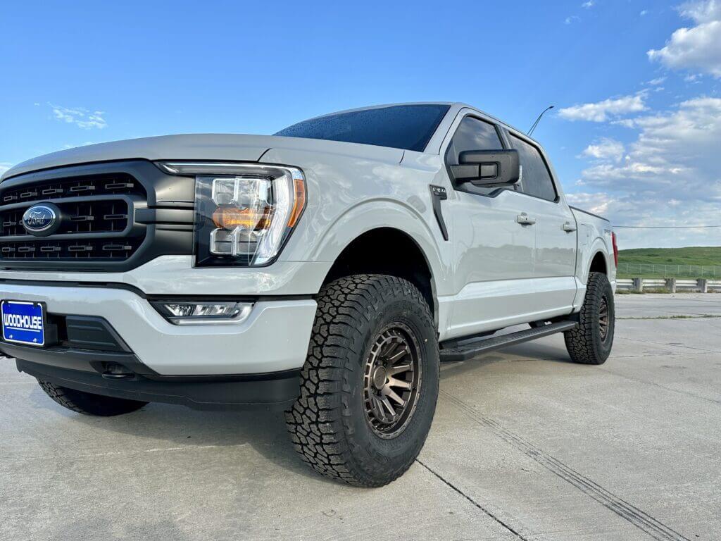 2025 Ford F150 Leveling Kit, Wheel & Tire Package MC Customs Truck